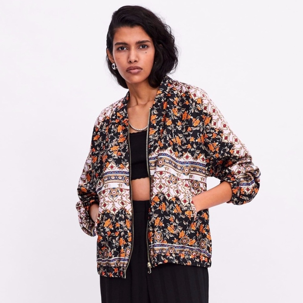 Zara Bohemian Floral Tapestry Print Bomber Jacket Size Medium